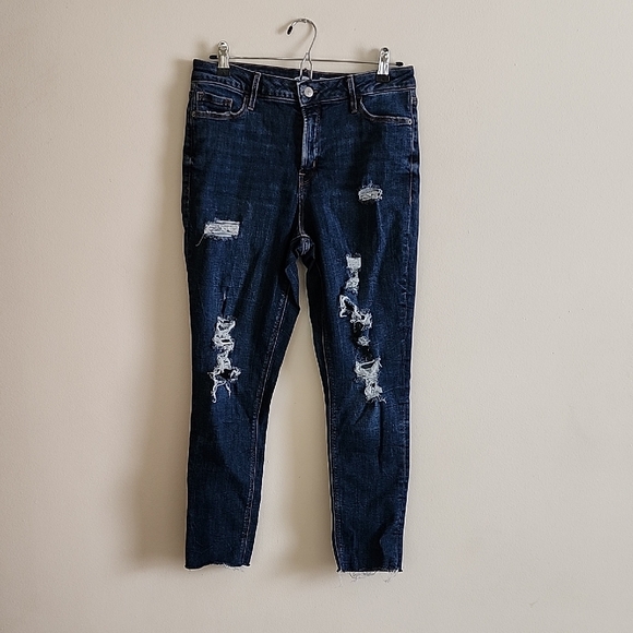 Old Navy Denim - Old Navy Super Skinny High Rise Dark Blue Distressed Ankle Jeans Womens 10